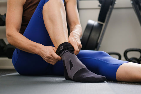 Recovery Essentials: When to Use Ankle Braces vs. Compression Socks After Injury